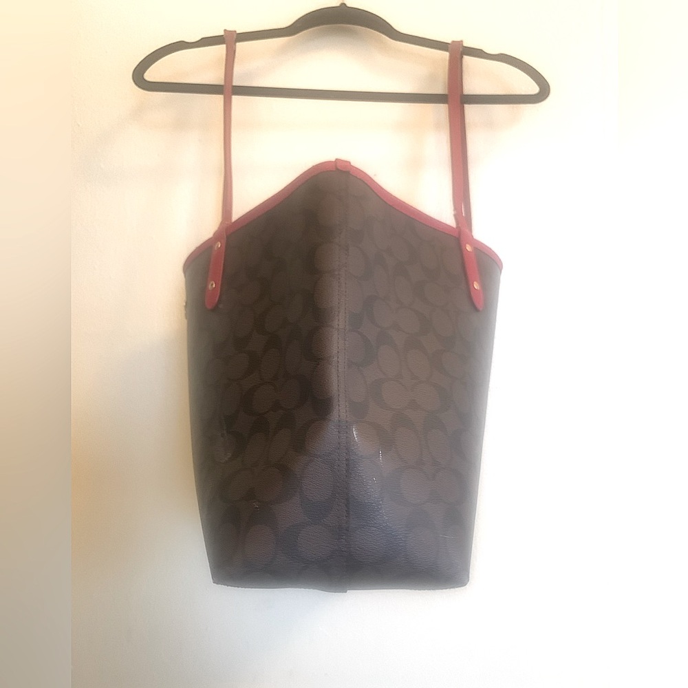 COACH City Tote In Signature;Red Interior-AS IS! PLEASE READ!!! - Picture 4 of 9